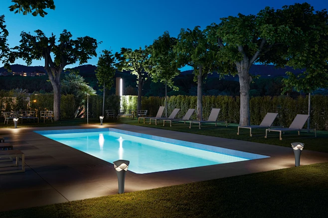 The Ultimate Guide to Underwater Lights: Safely Illuminating Ponds, Pools, and Fountains with Professional Landscape Lighting