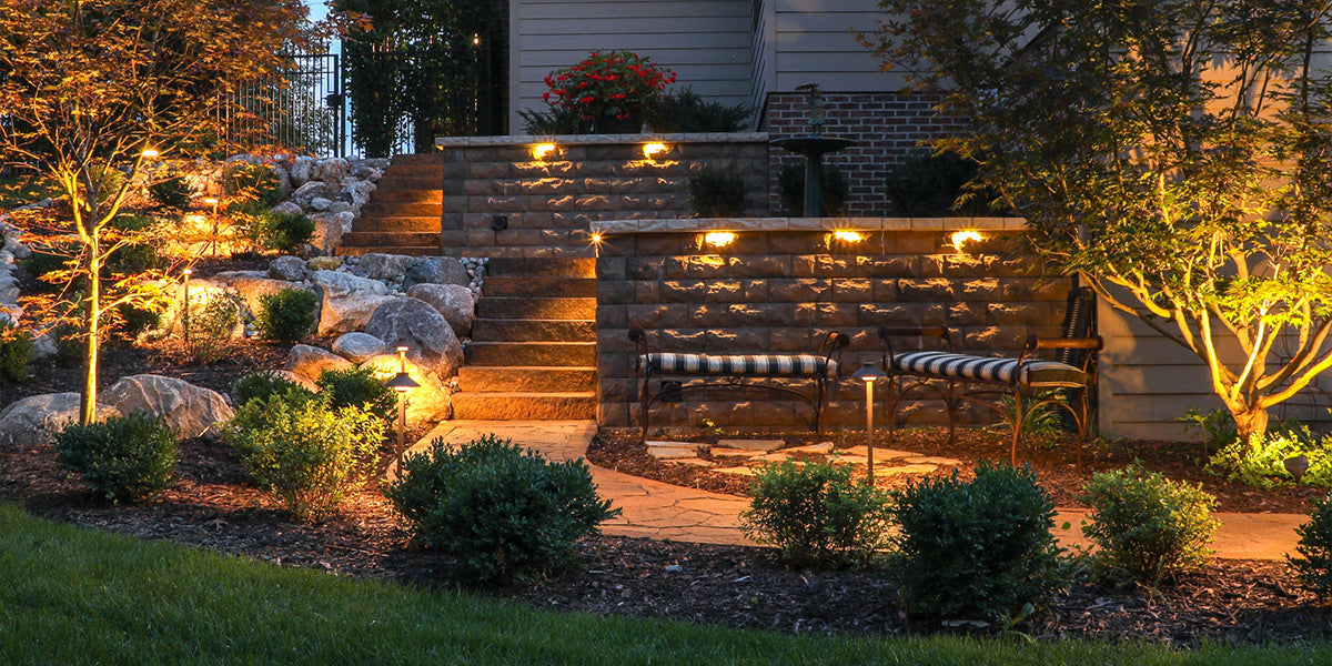 Choosing the Perfect Outdoor Lighting for Your Home Tips