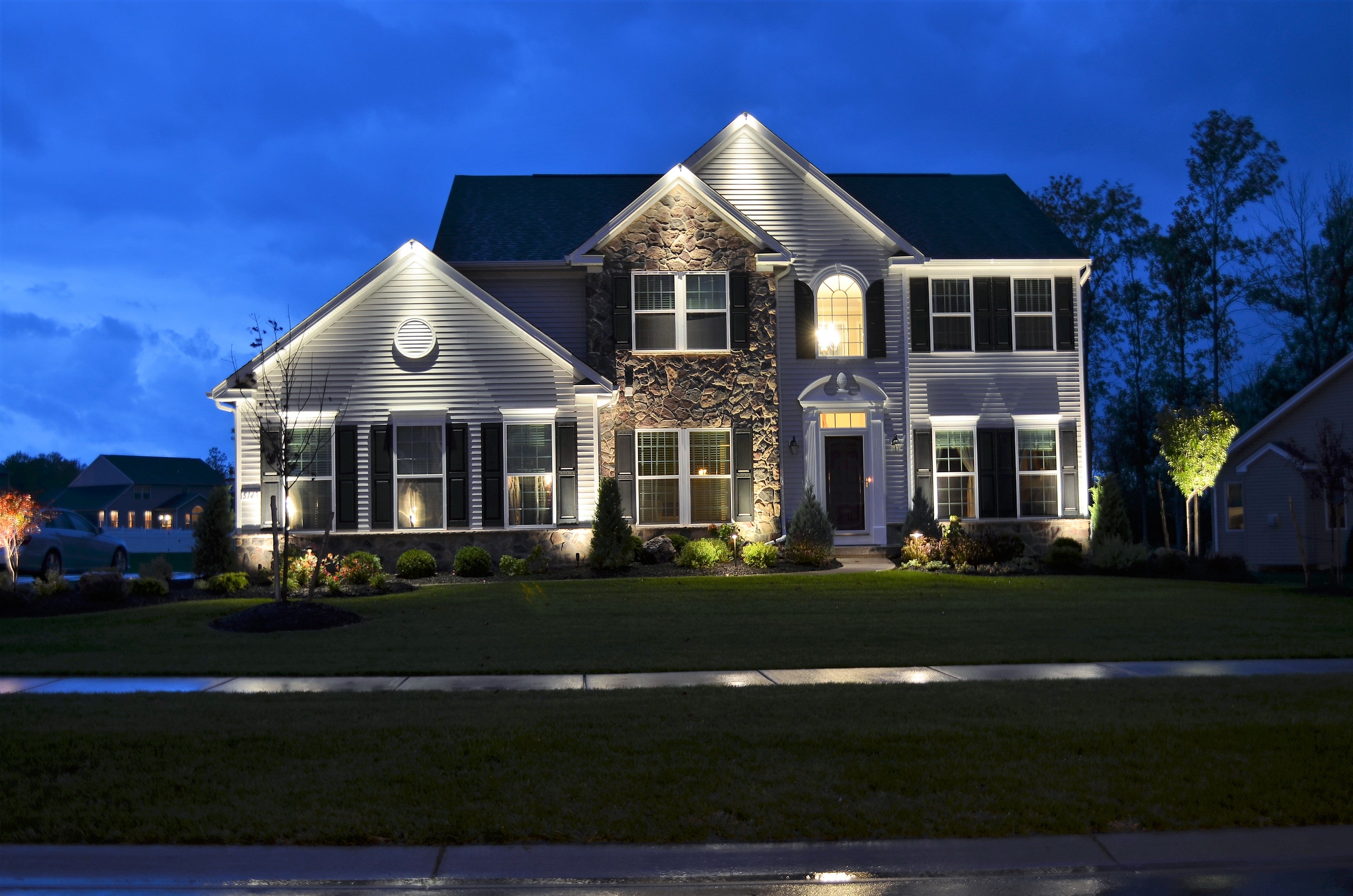 Choosing the Perfect Outdoor Lighting for Your Home Tips