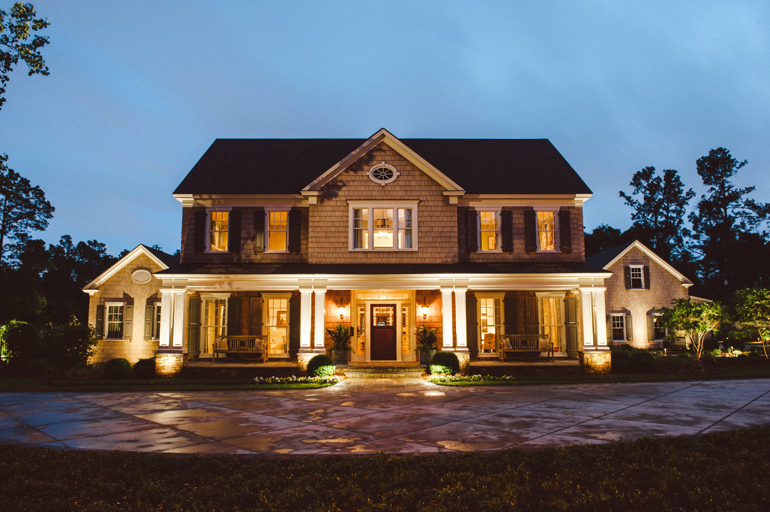 Spot Lights Guide: Illuminate Your Home Exterior & Boost Curb Appeal!