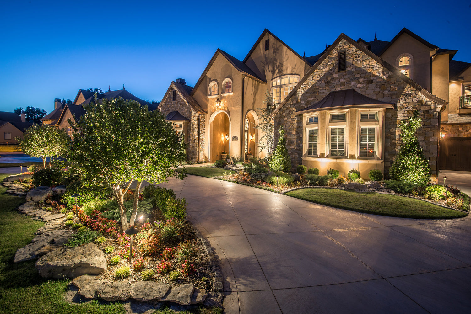 What Is the Best Wattage for Outdoor Lights - Complete Guide