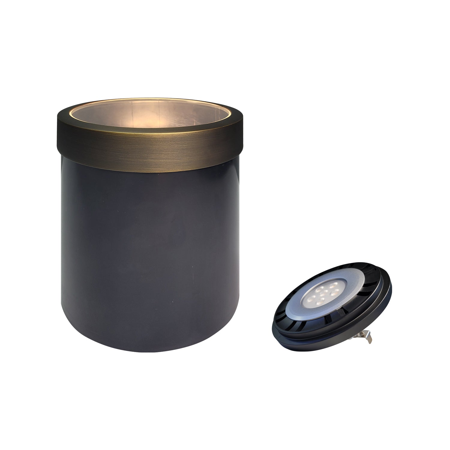 LED outdoor low voltage in-ground well light COG302B for pathway lighting.