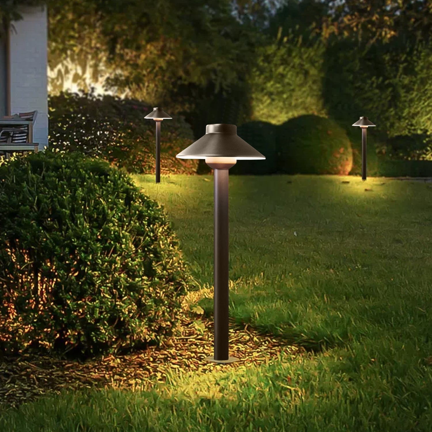 Solid Brass LED 12V Landscape Lighting Sopt with Path Lights Kit KIT-1